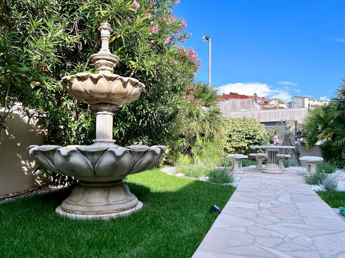 Romana I Apartment *