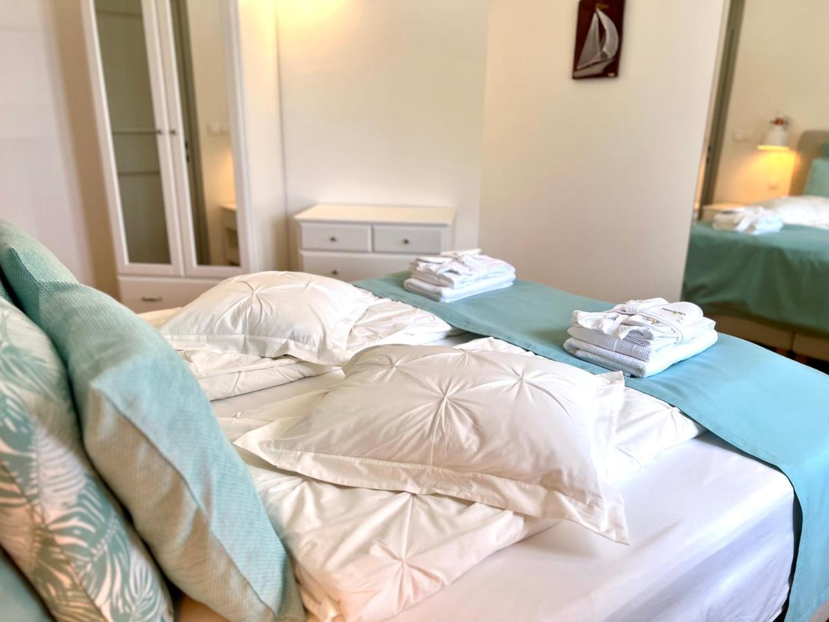 Apartment Romana I Omis